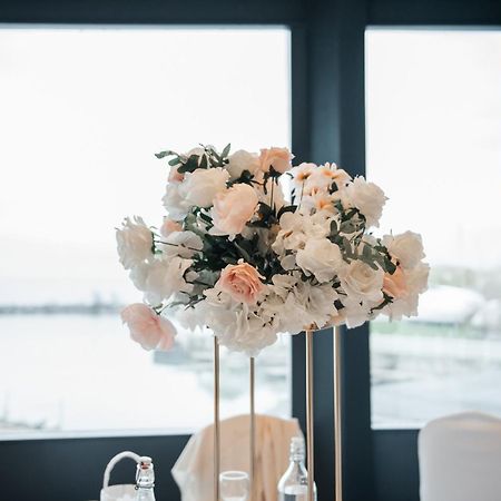 The Jordan Hotel Ramada By Wyndham Bagian luar foto
