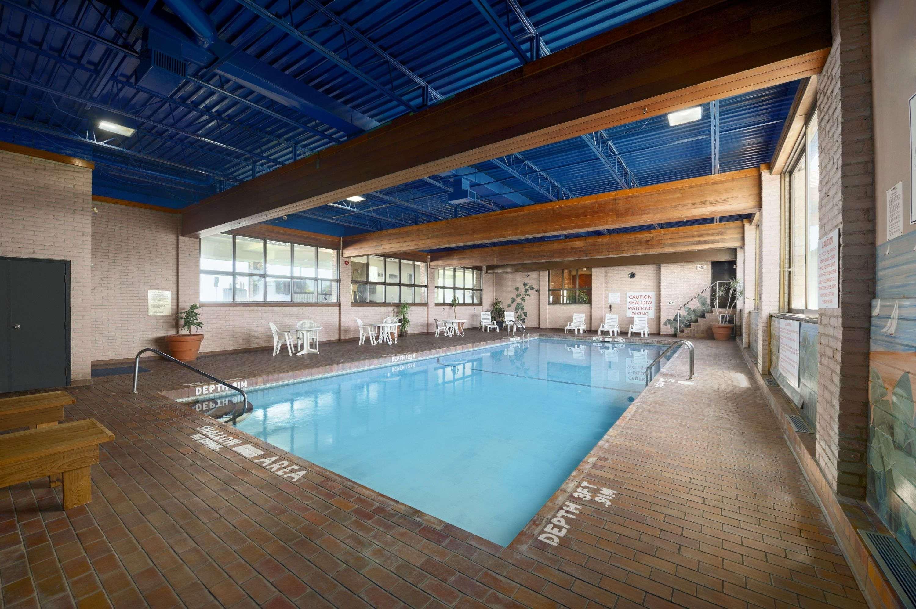 The Jordan Hotel Ramada By Wyndham Bagian luar foto