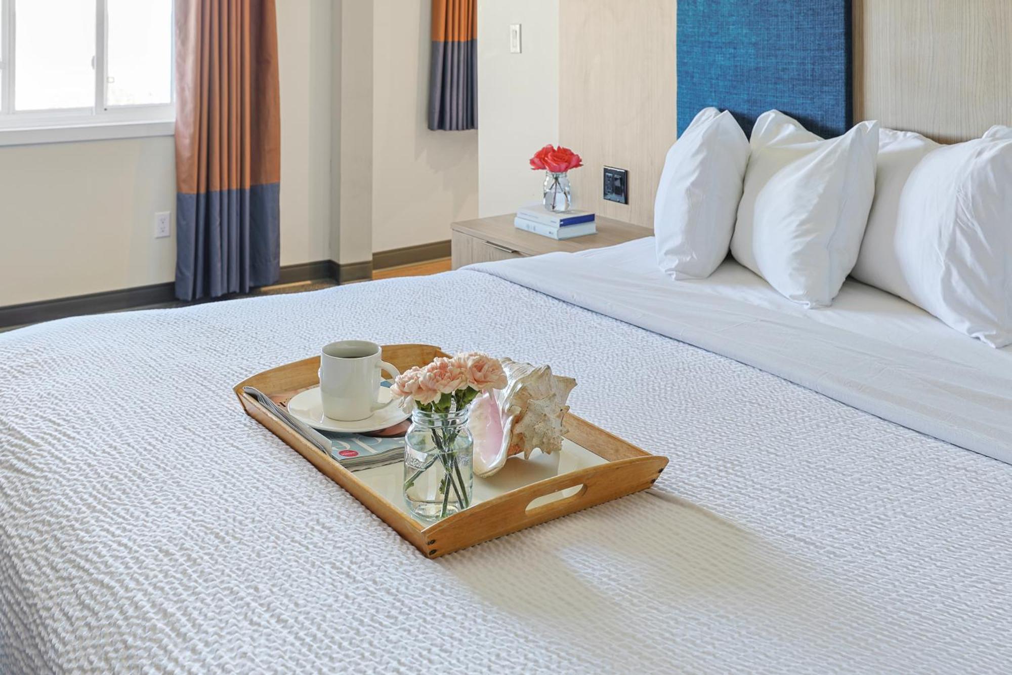 The Jordan Hotel Ramada By Wyndham Bagian luar foto